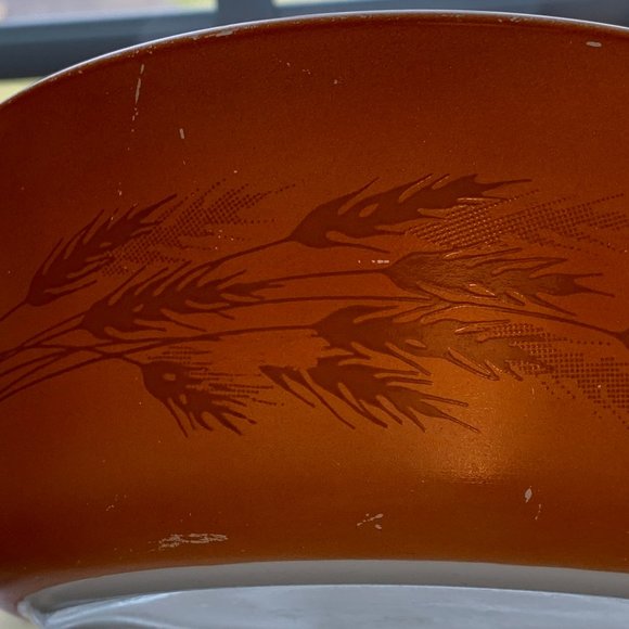Vintage 1980s Pyrex Autumn Harvest 472-B, 750 ml (3 cup) Handled Dish - Picture 10 of 11